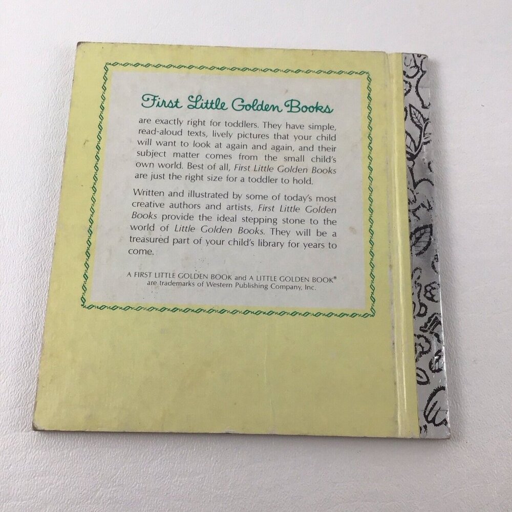 First Little Golden Book Disney Dumbo's Book Of Colors Vintage 1988 Storybook - Picture 3 of 7